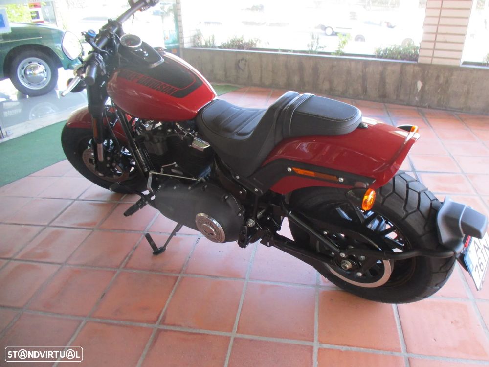 Harley-Davidson Softail 114 FAT BOB - 2