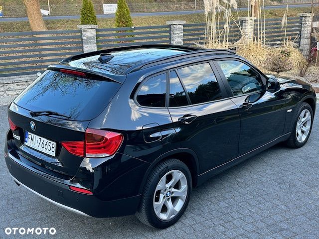 BMW X1 xDrive18d - 4