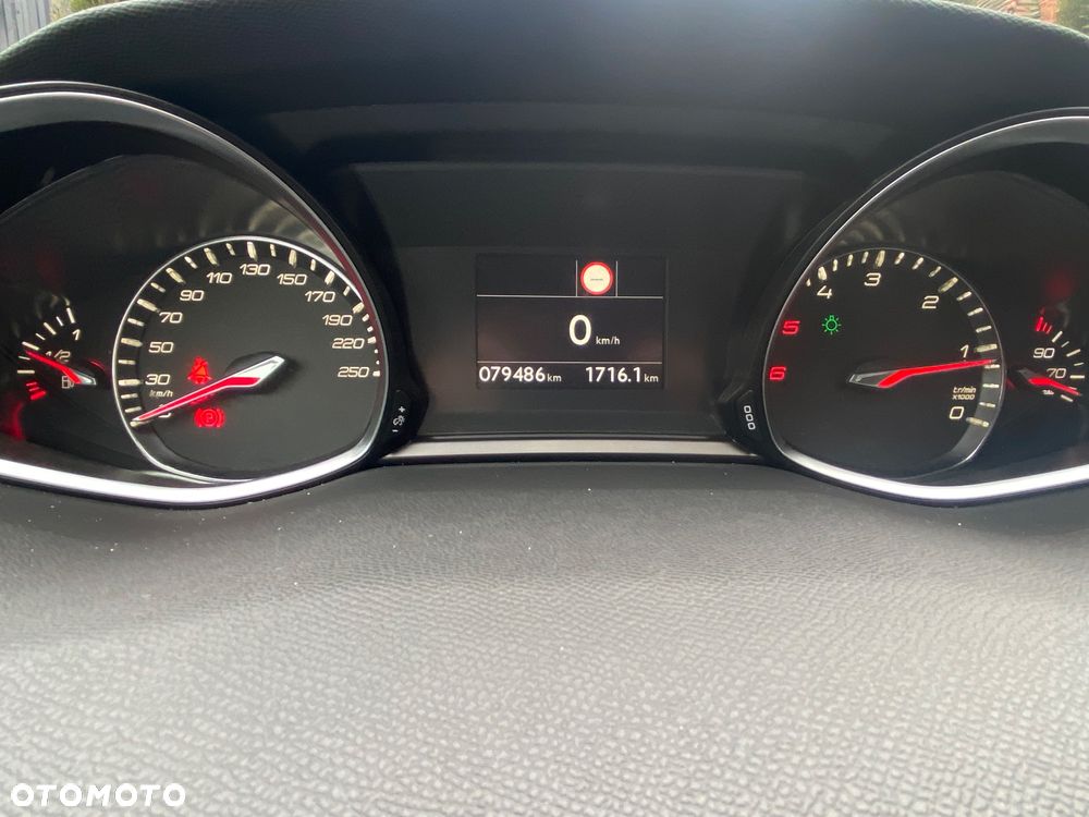 Peugeot 308 BlueHDi 130 Stop & Start Active - 18