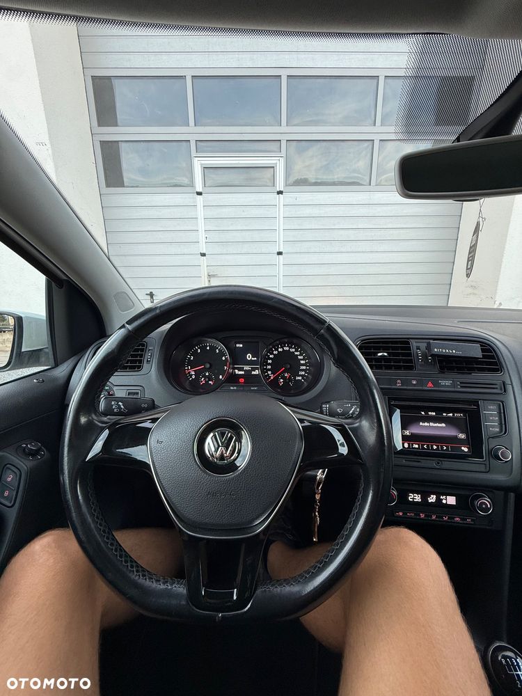 Volkswagen Polo - 10