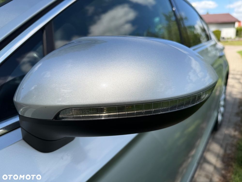 Volkswagen Passat 1.4 TSI ACT (BlueMotion Technology) Highline - 31