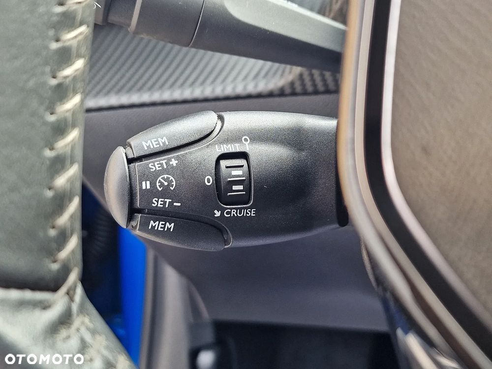 Peugeot 208 BlueHDi 100 Active - 12