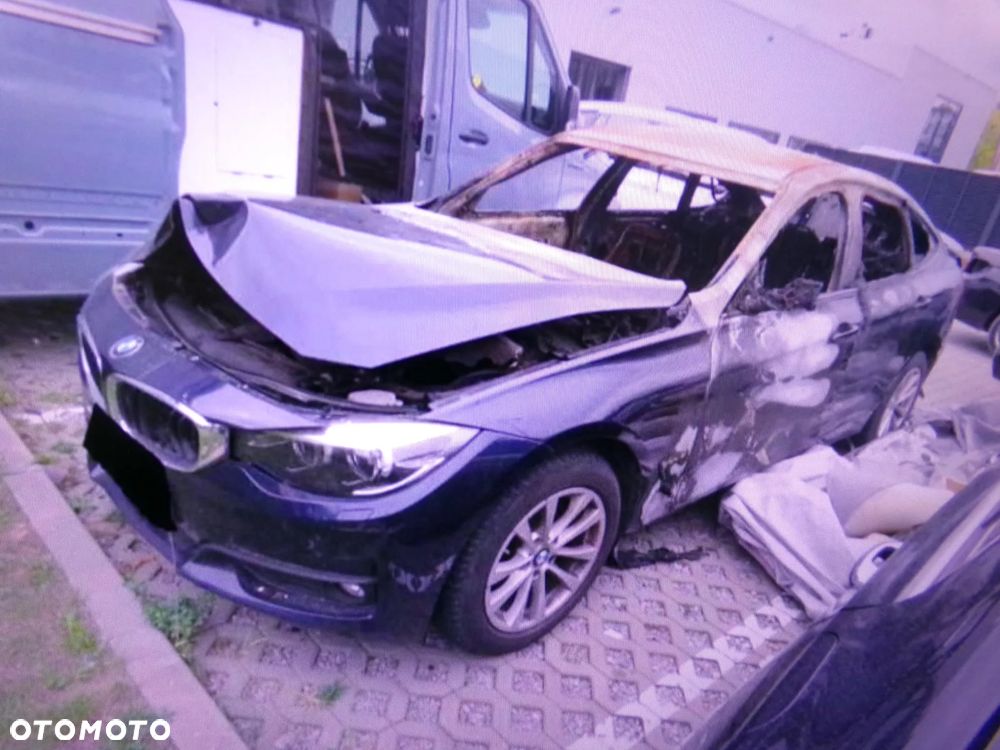 BMW Seria 3 318d Advantage - 2