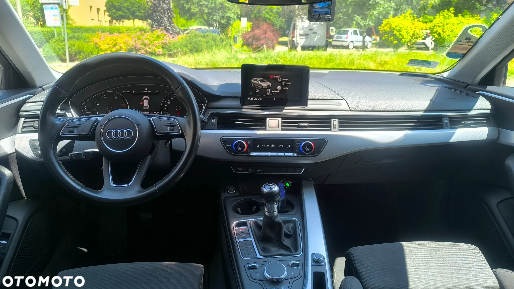 Audi A4 Avant 2.0 TDI ultra sport - 17