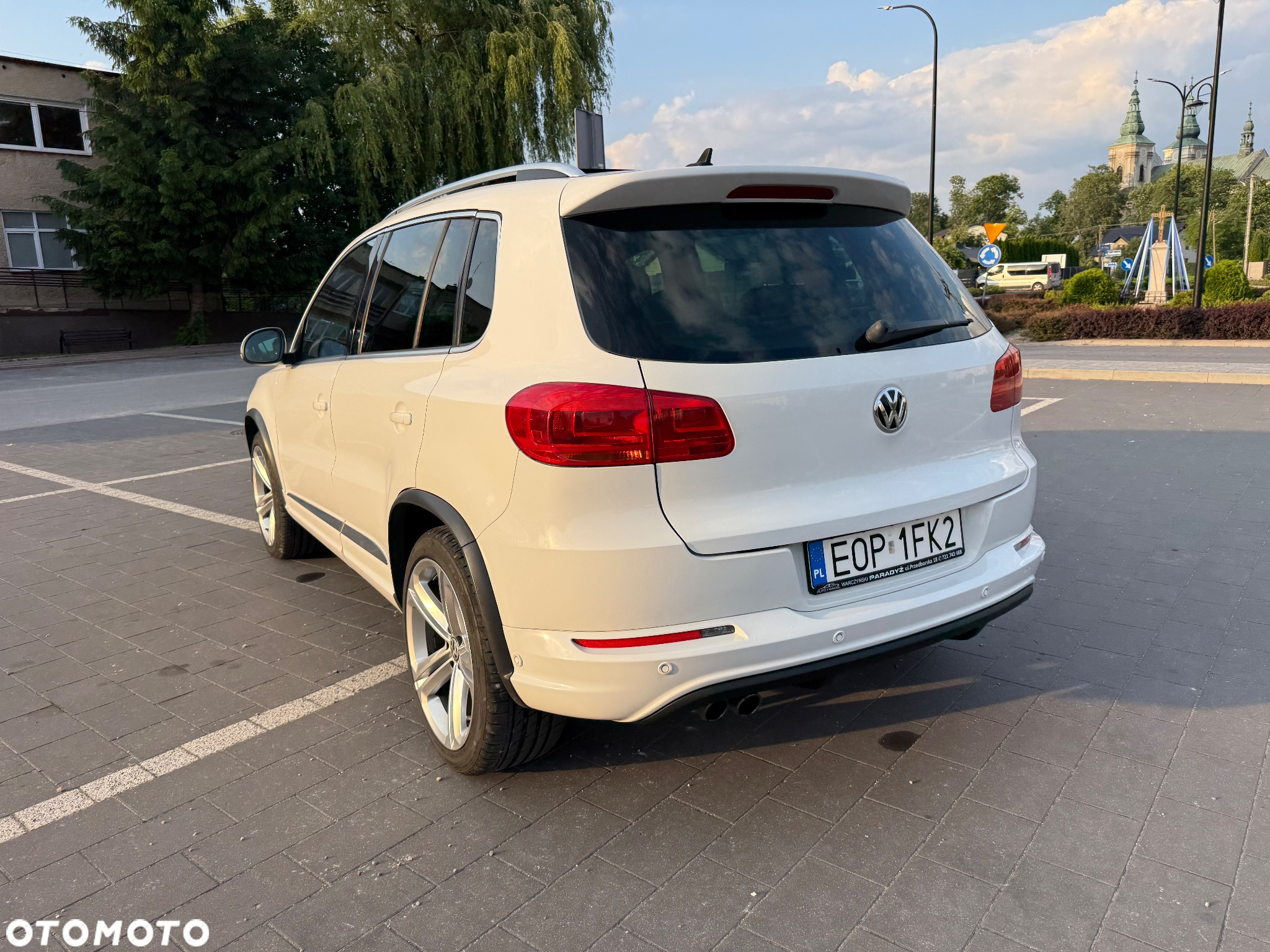Volkswagen Tiguan 2.0 TDI 4Mot R-Style DSG - 30