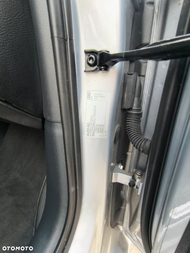 Audi A3 Limousine 1.5 TFSI cylinder on demand design - 25