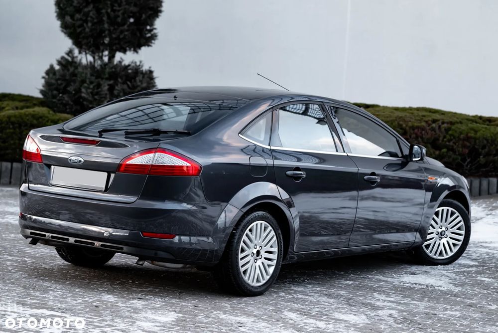Ford Mondeo 2.5 Titanium X - 9