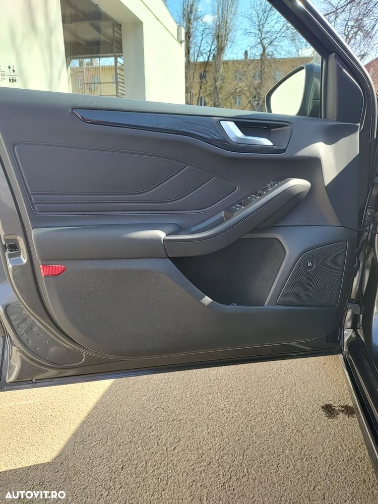 Ford Focus 2.3 Ecoboost 7DCT ST X - 21