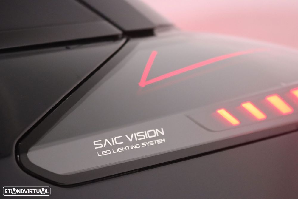 MG MG4 64 kWh Luxury - 21