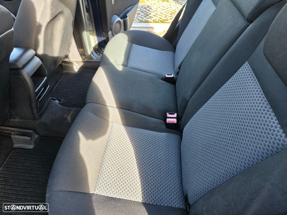 Mercedes-Benz A 150 Classic Automatic - 12