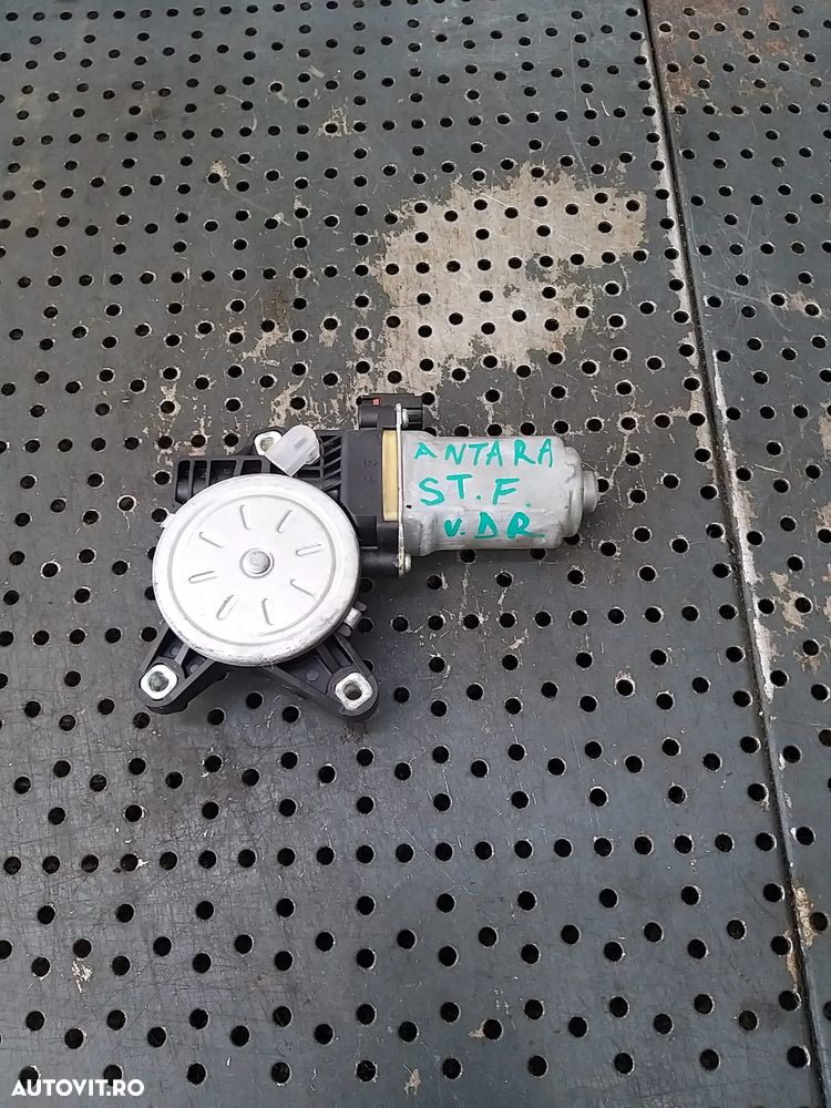 Motoras macara stanga fata opel antara a l07 25926017 - 3