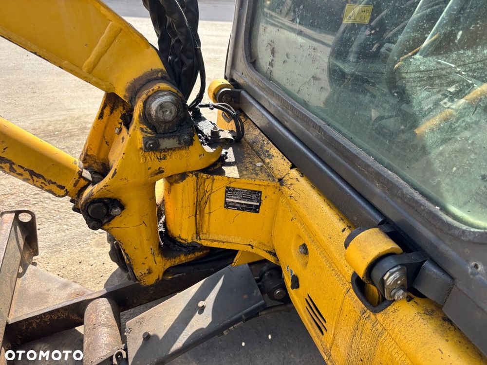 Komatsu Pc26 Mr-3 - 19