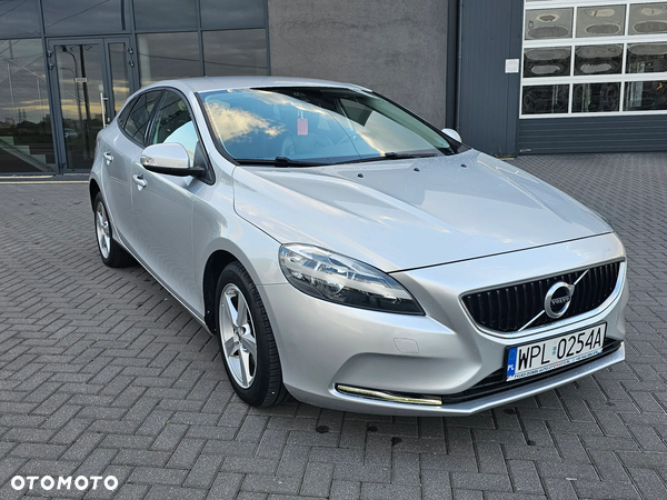 Volvo V40 T2 Summum