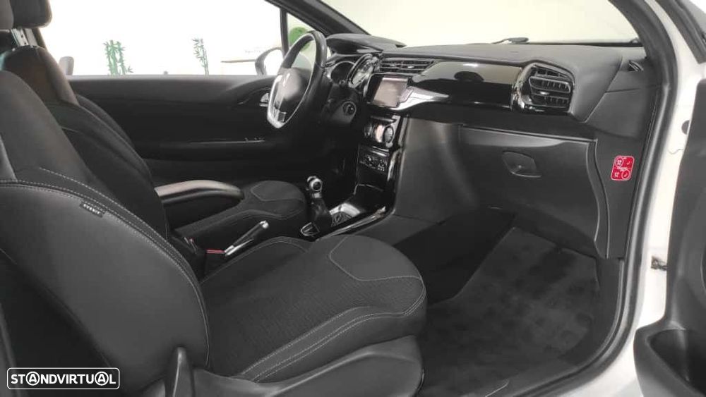 Citroën DS3 1.6 HDi Airdream So Chic - 21