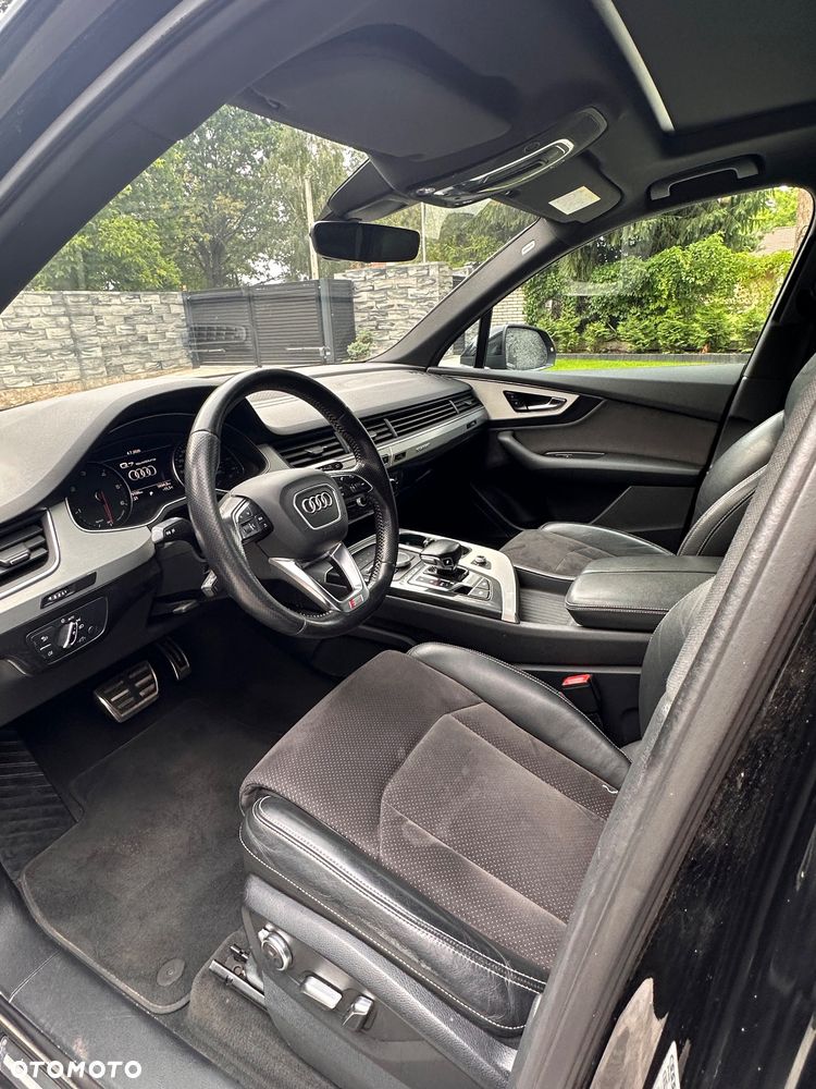 Audi Q7 - 9