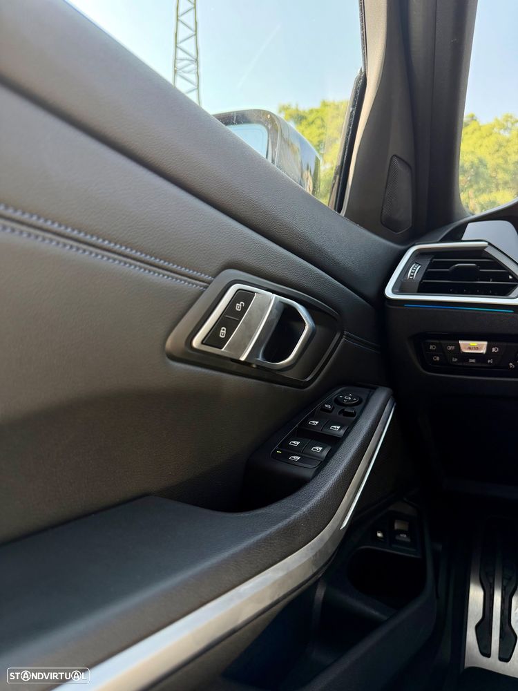 BMW 320 e Aut. M Sport - 16