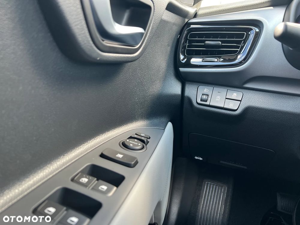 Kia Stonic 1.0 T-GDI L Business Line DCT - 27