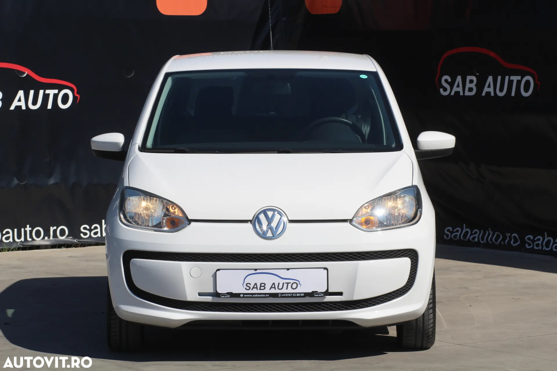 Volkswagen up! 1.0 BMT High - 3