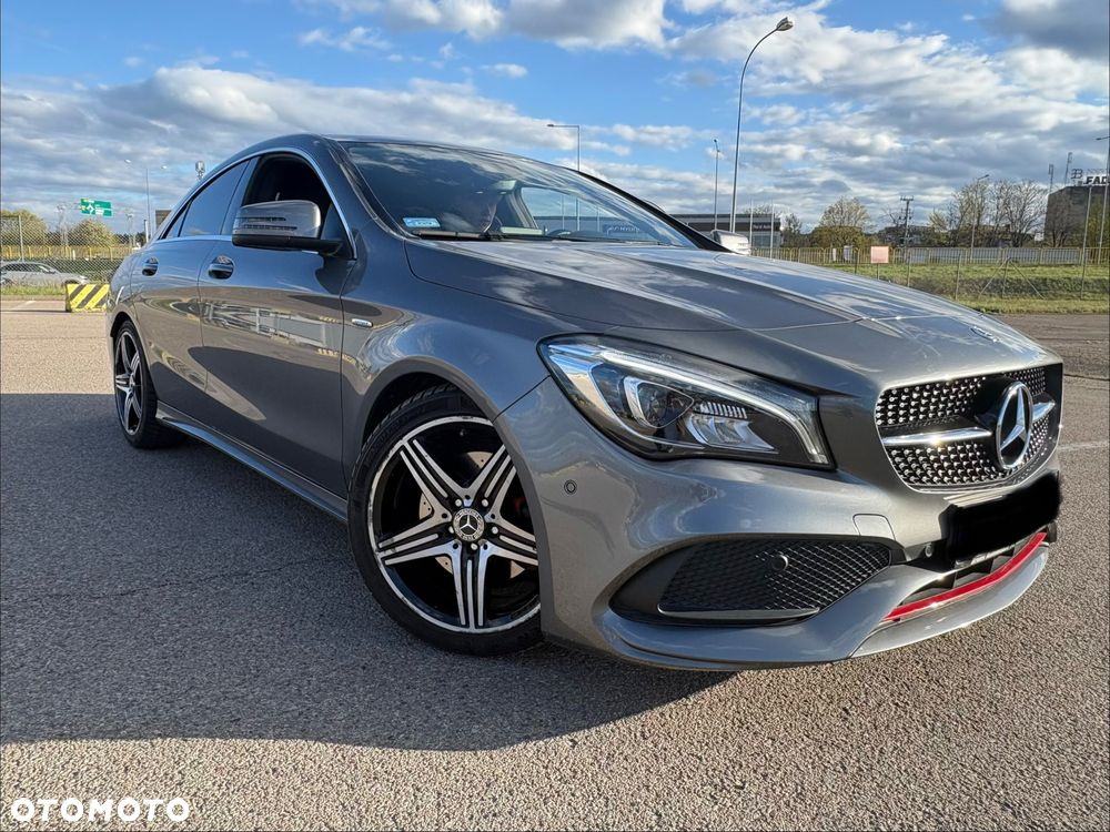 Mercedes-Benz CLA 250 4Matic 7G-DCT AMG Line - 2
