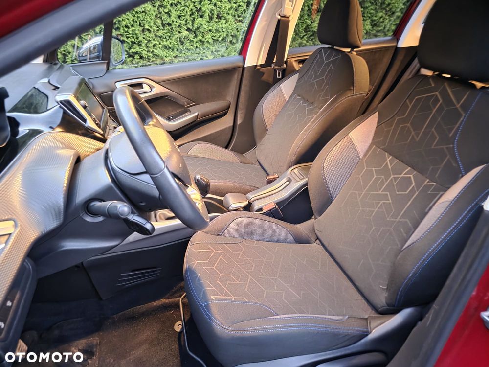 Peugeot 2008 PureTech 82 Style - 10