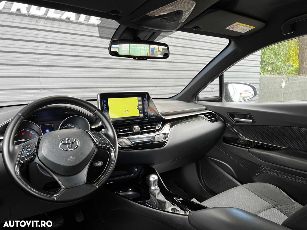 Toyota C-HR Style - 8