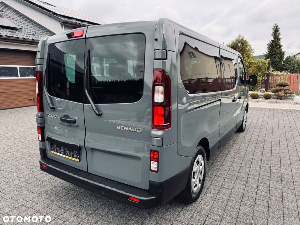 Renault Trafic - 14