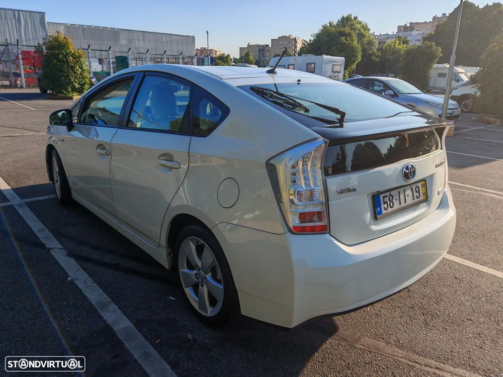 Toyota Prius 1.8 Premium+Pele+GPS - 1