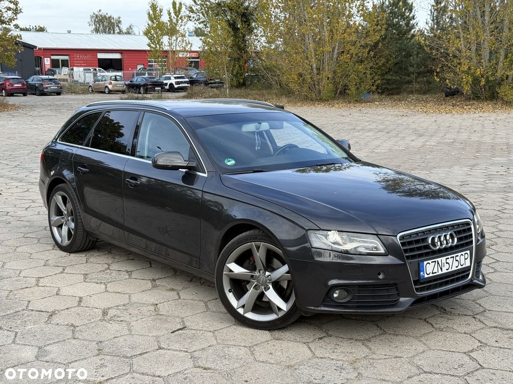 Audi A4 Avant 2010 photo 2
