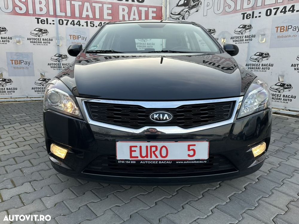 Kia Ceed 1.4 CVVT Attract - 12