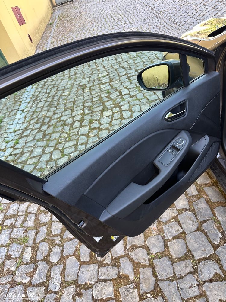Renault Clio 1.0 TCe Intens - 19