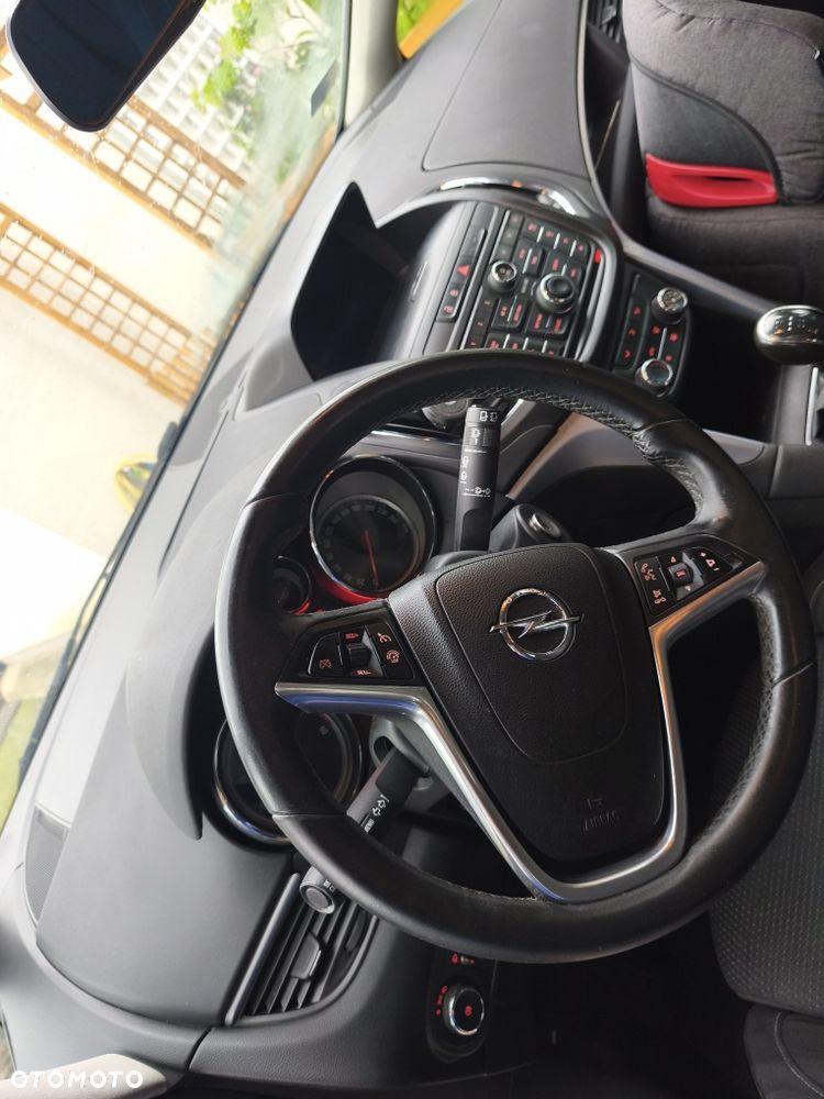 Opel Zafira - 5