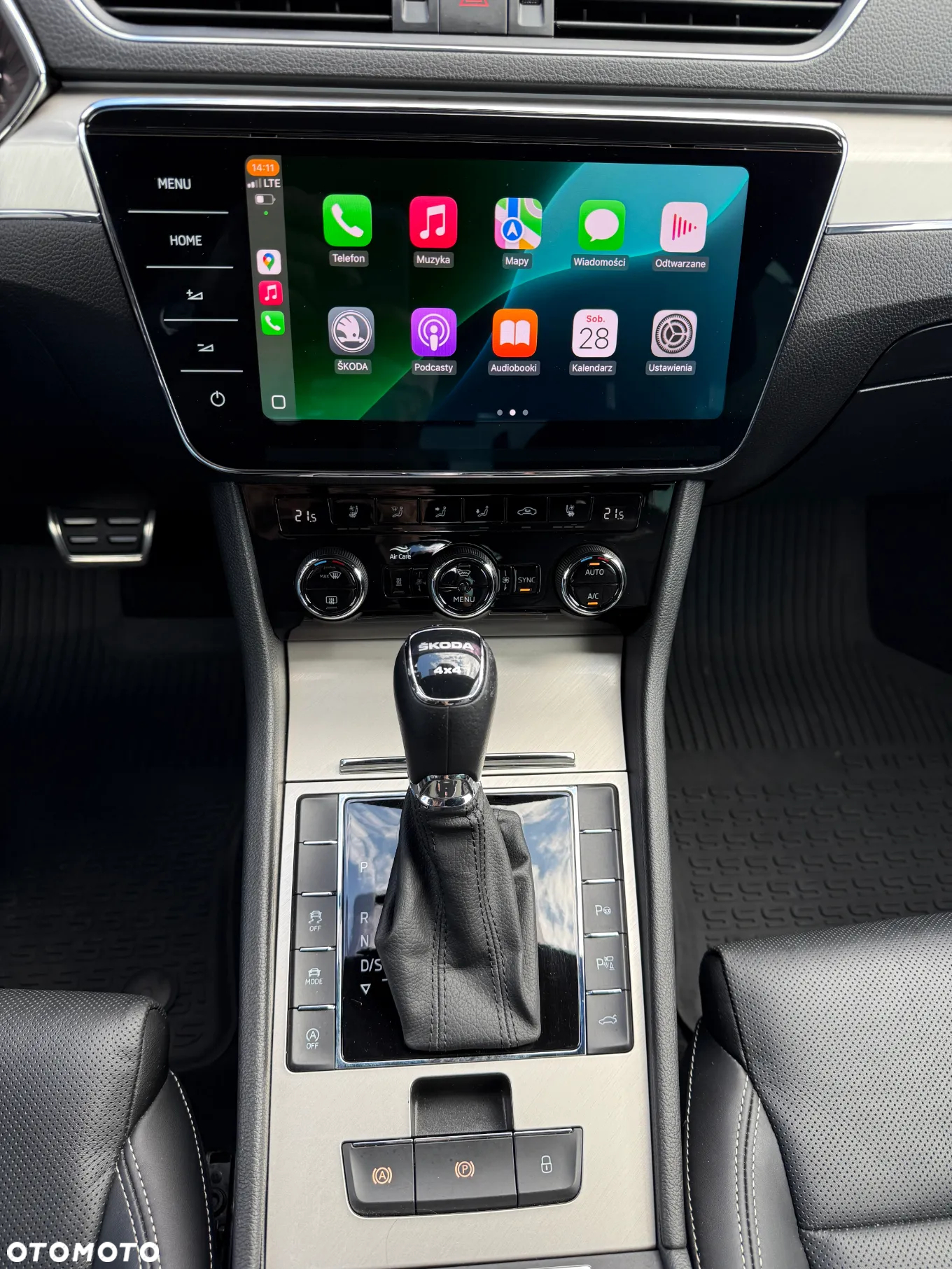 Skoda Superb 2.0 TSI 4x4 L&K DSG - 23
