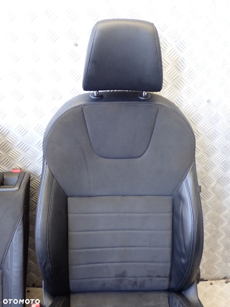 AUDI A6 C7  FOTEL PRZEDNI PRAWY / LEWY ORAZ KANAPA TYLNIA MATERIAŁ - SKÓRA KOMPLET - 6