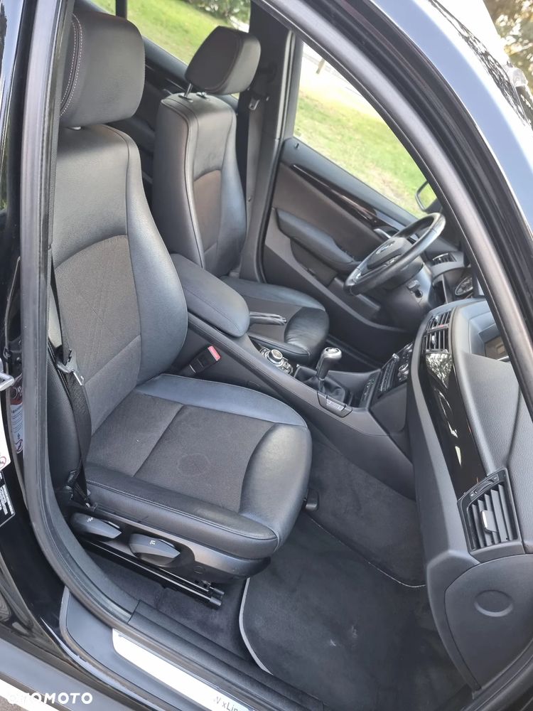 BMW X1 sDrive20d EfficientDynamics Edition xLine - 14