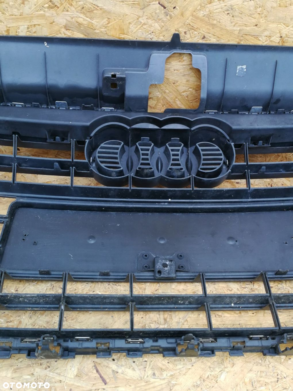 AUDI A3 8V 13- ATRAPA KRATKA GRILL ZDERZAKA PRZEDNIEGO 8V3853651 - 10