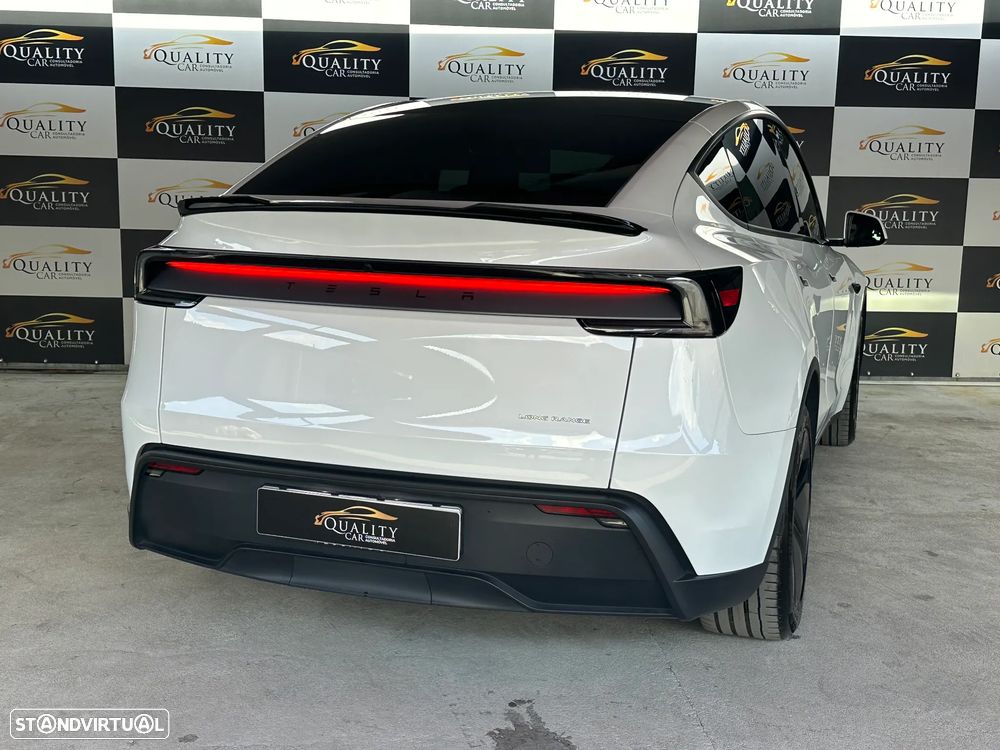 Tesla Model Y Long Range Tração Traseira - 5