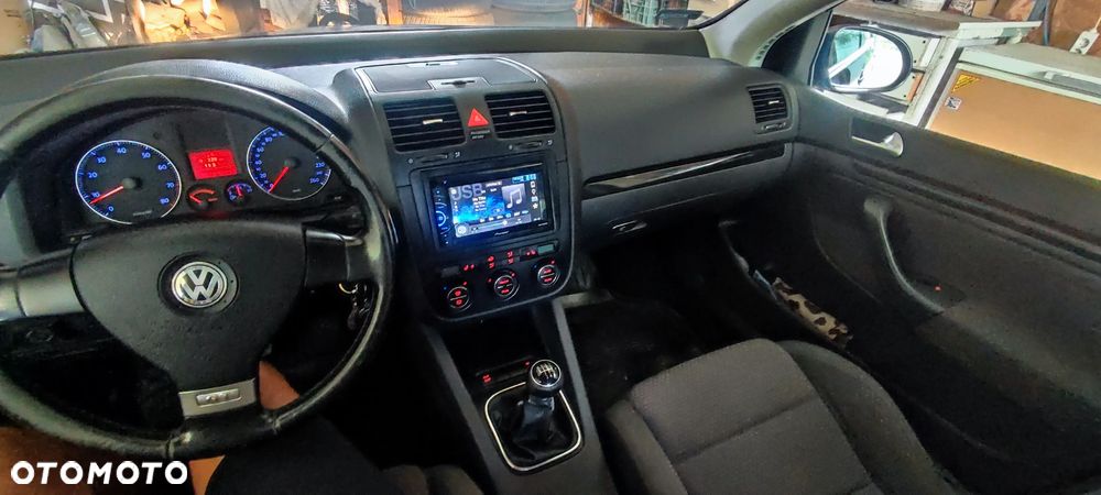 Volkswagen Golf 1.4 TSI GT - 7