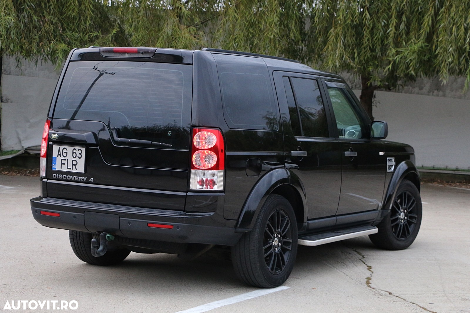 Land Rover Discovery 3.0 TD HSE Aut. - 3