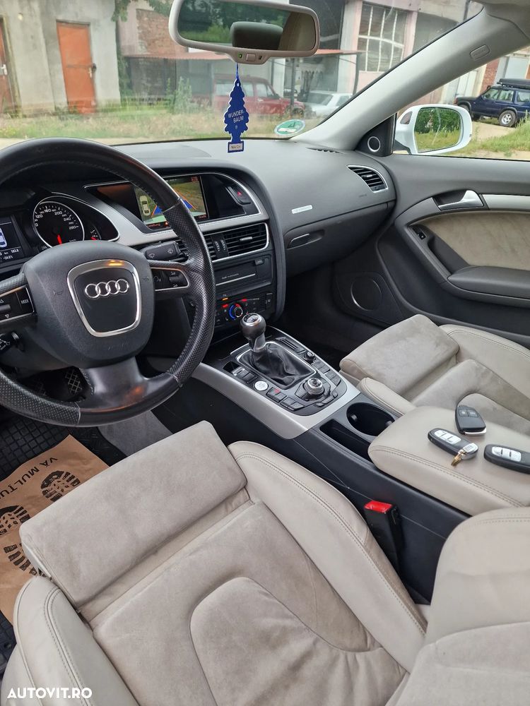 Audi A5 Coupé 2.0 TDI DPF quattro - 14