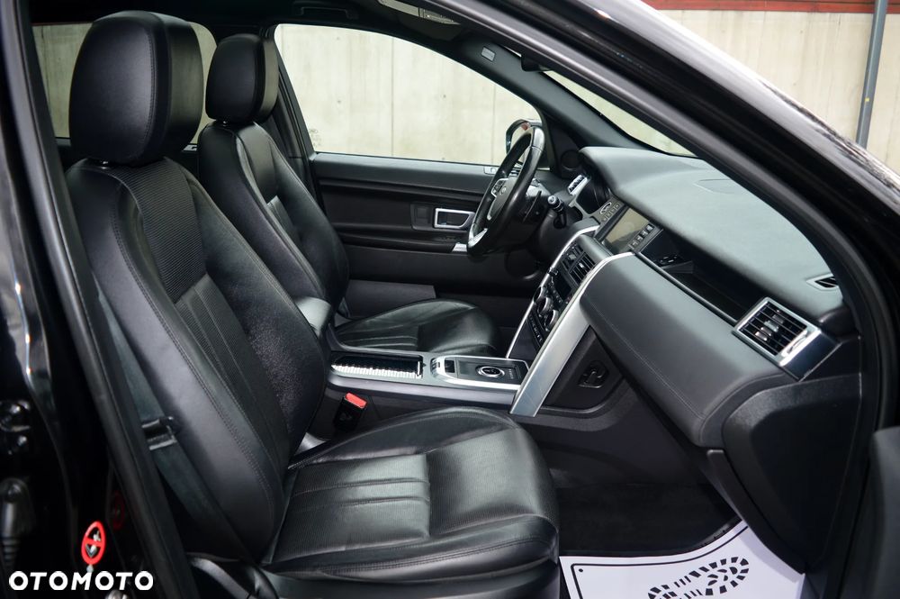 Land Rover Discovery Sport - 10