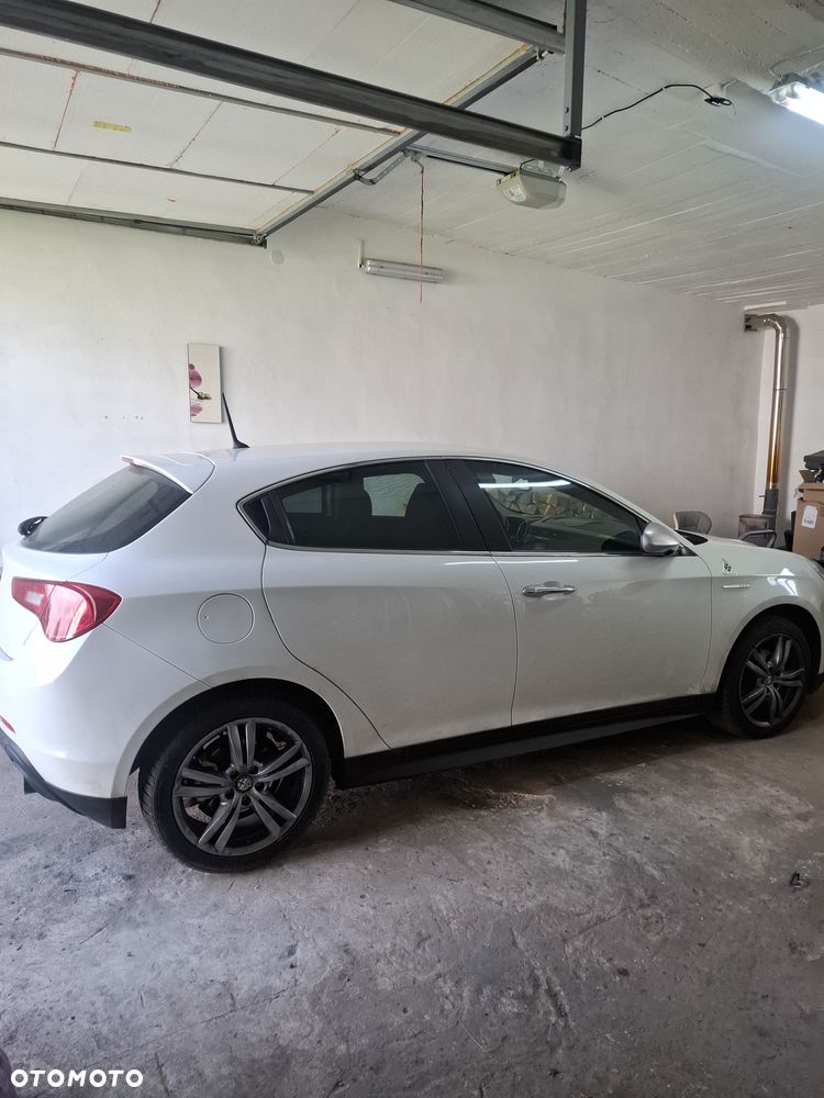 Alfa Romeo Giulietta 1.4 TB Distinctive - 5