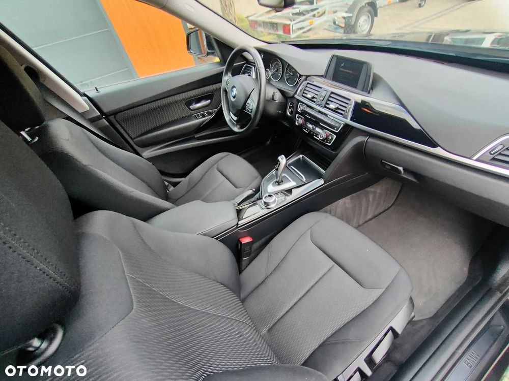 BMW 3GT 320d Advantage - 25