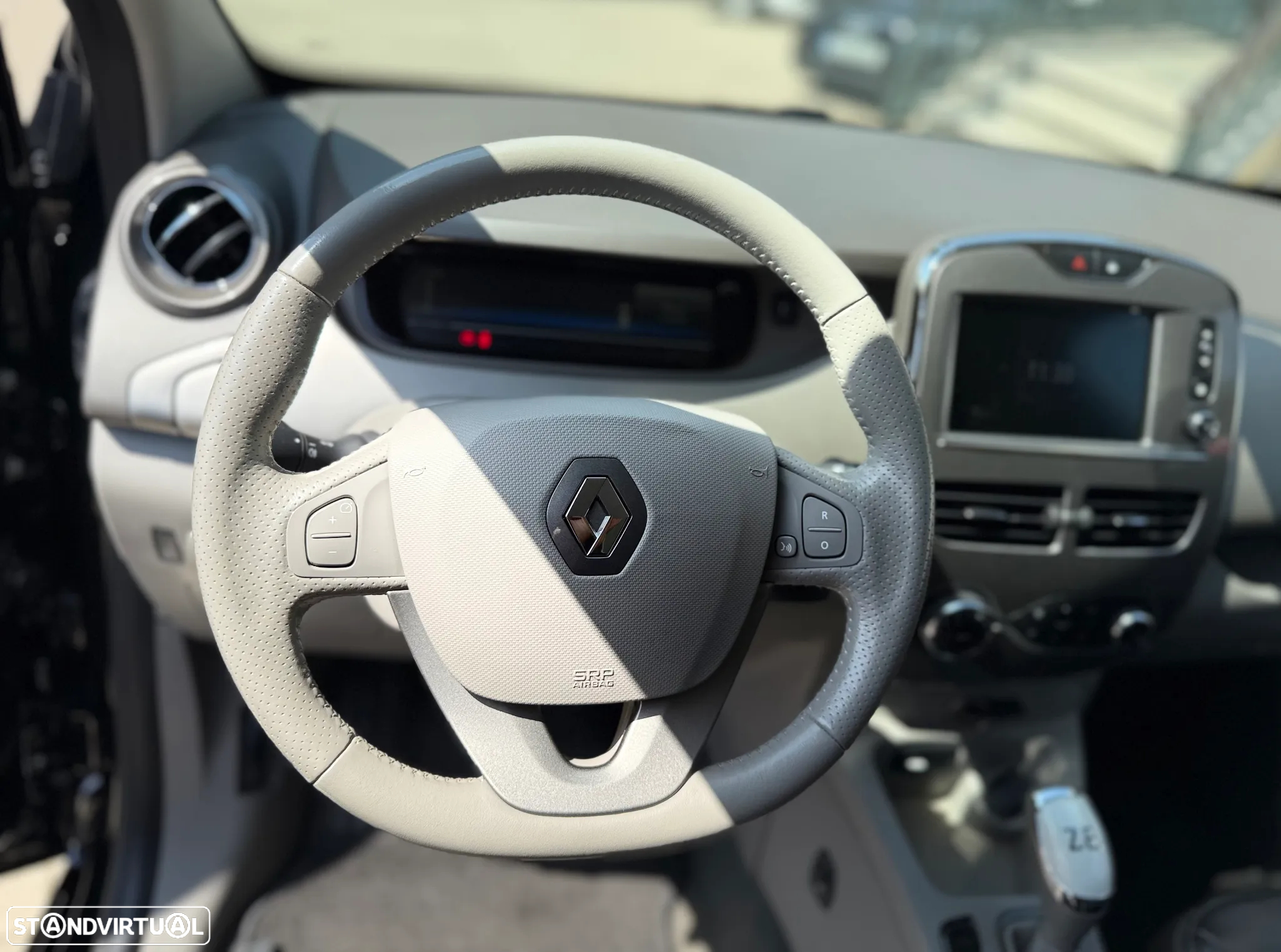 Renault Zoe - 31
