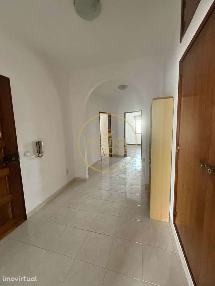 Apartamento luminoso T2 com vista mar e Serra - Grande imagem: 4/21