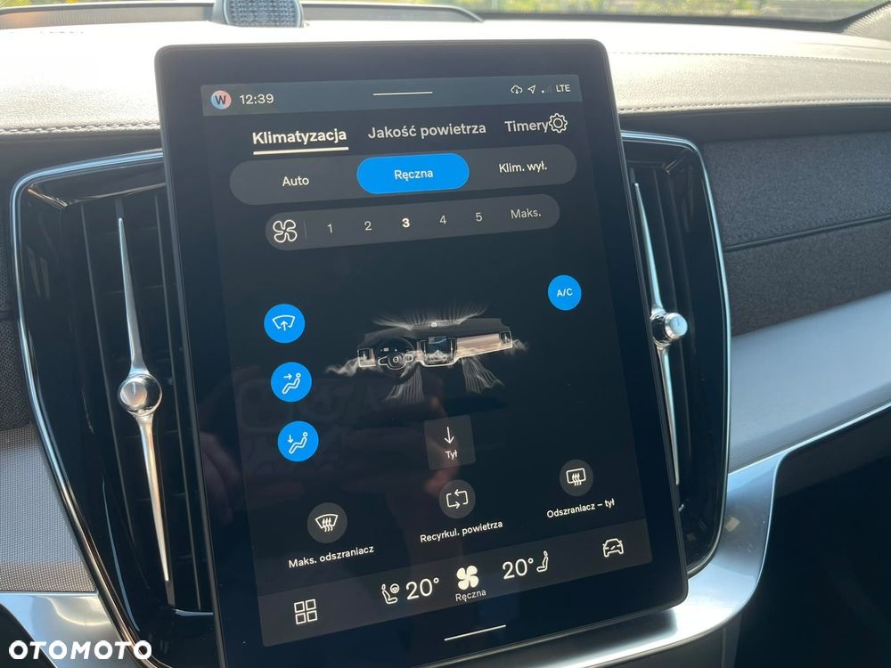 Volvo XC 90 T8 AWD Plug-In Hybrid Ultra Black Edition 7os - 17