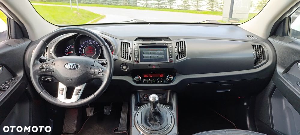 Kia Sportage 2.0 CVVT 4WD Spirit - 11