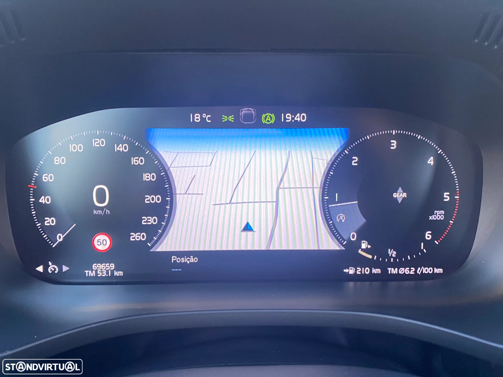 Volvo XC 60 2.0 D4 Momentum Plus - 10