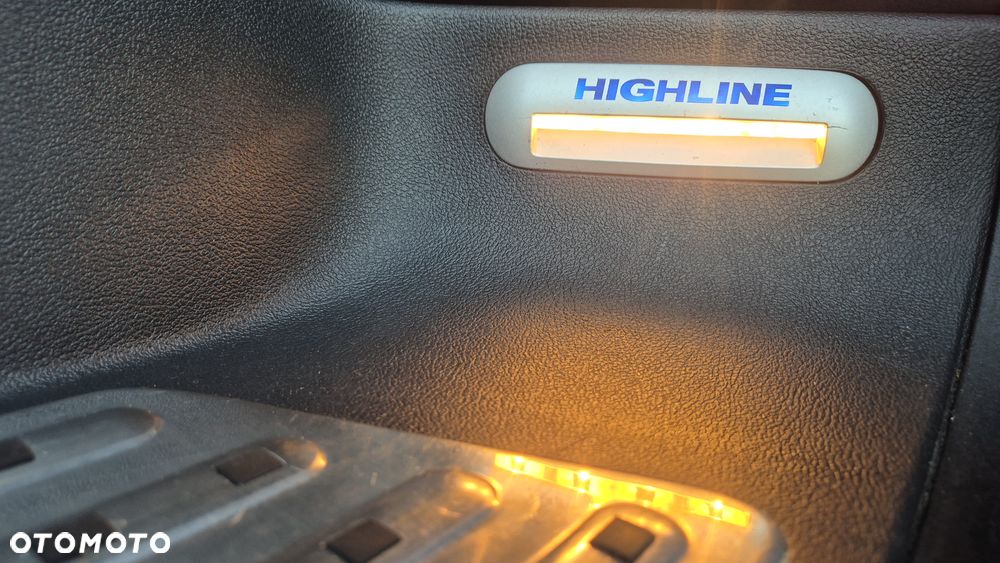 Volkswagen Multivan 2.0 TDI L1 Highline DSG - 22