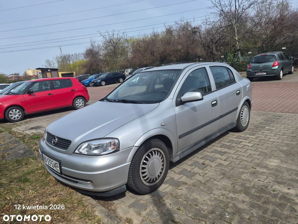 Opel Astra - 2