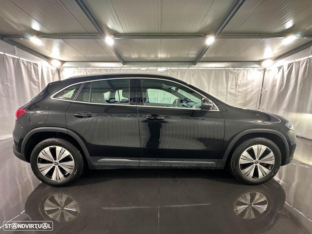 Mercedes-Benz EQA 300 4Matic Progressive - 12